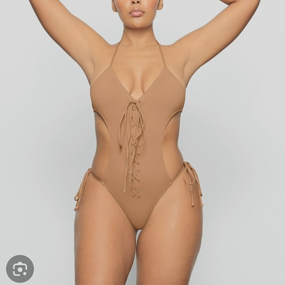 SKIMS Women's Ochre Signature Swim Lace Up Halter Monokini Size Large